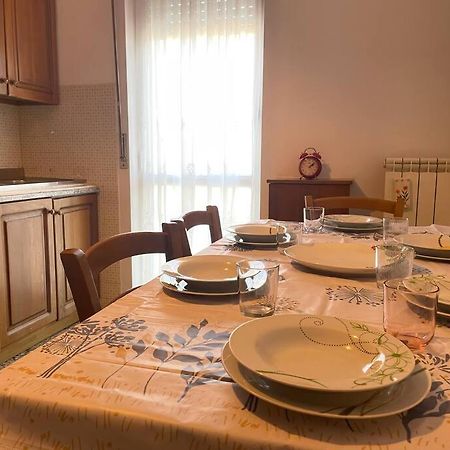 Iris Hosting Appartamenti Per Famiglie Favaro Veneto Eksteriør bilde