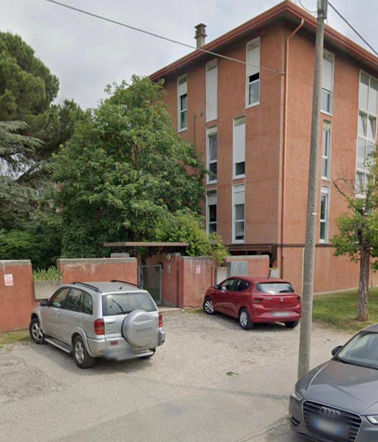 Iris Hosting Appartamenti Per Famiglie Favaro Veneto Eksteriør bilde